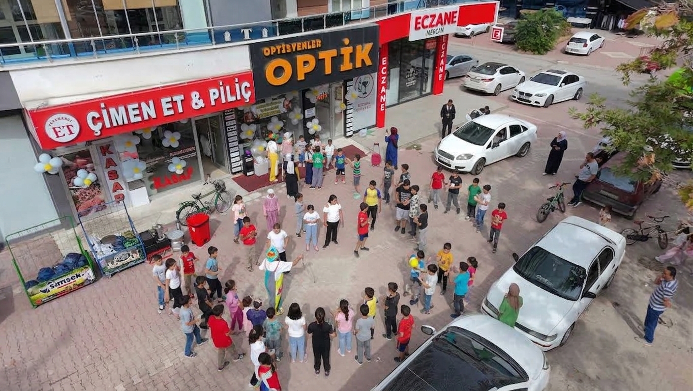 Kapı Önü Etkinliklerimiz